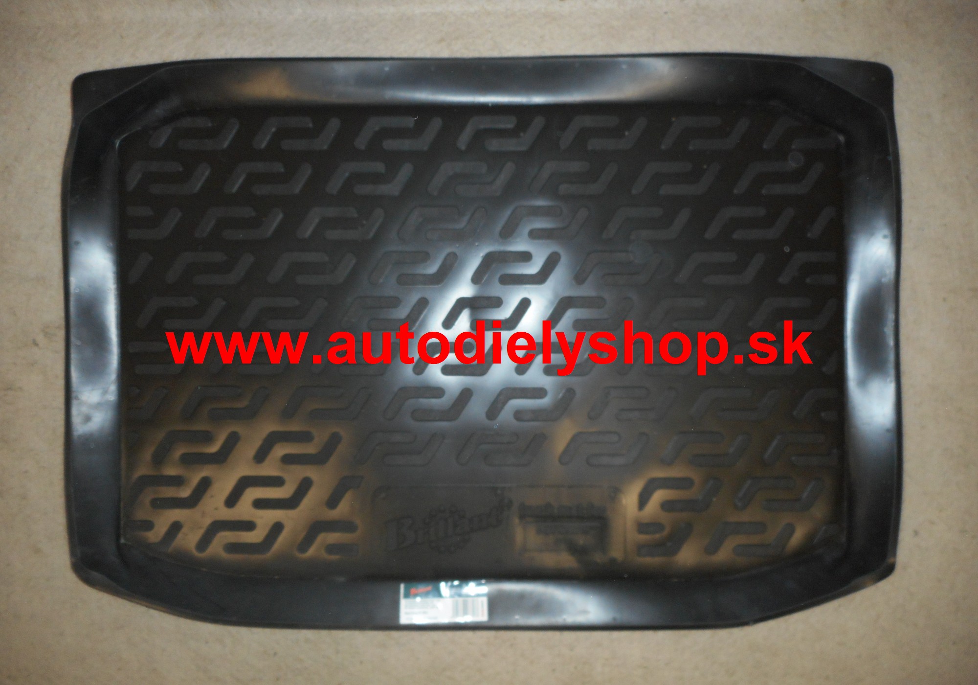 Seat LEON 2013- vanička do kufru s protišmykovou úpravou