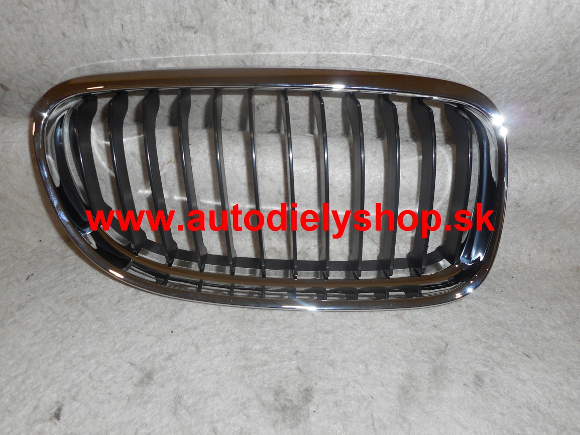 BMW 3 E90, E91 10/2008- predná maska chróm/čierna pravá 