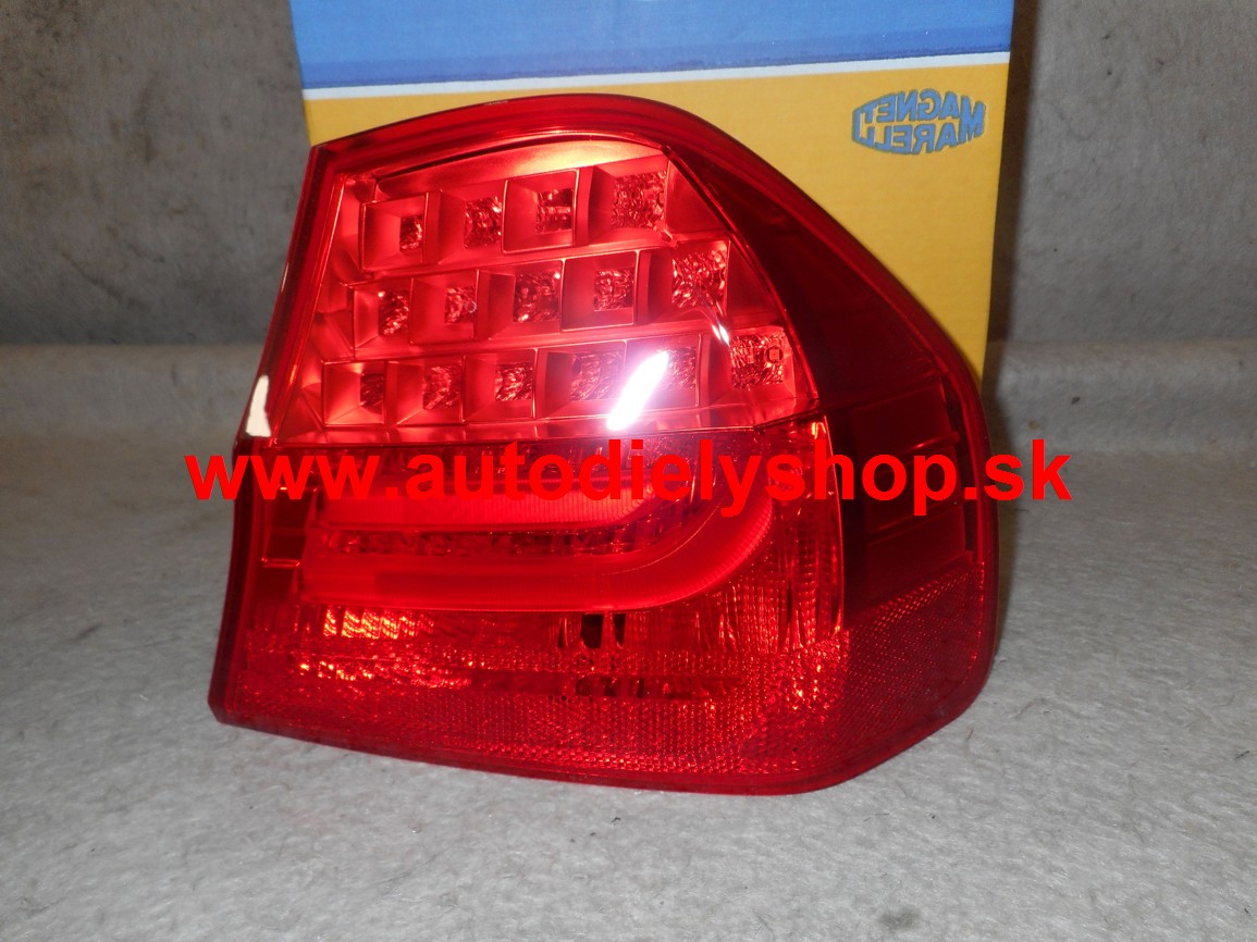 BMW 3 E90, E91 10/2008- zadné svetlo vonkajšie pravé LED /PRE SEDAN/