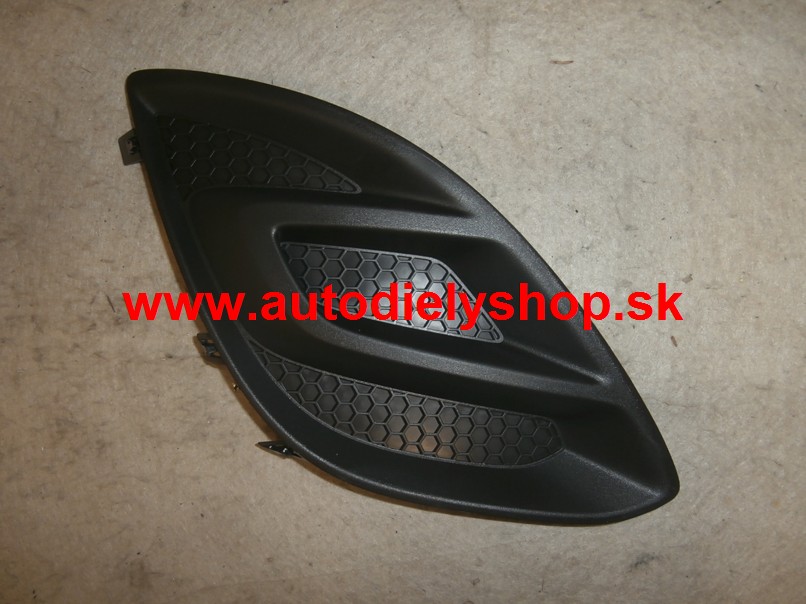 Opel CORSA D 01/11- kryt v pred.nárazníku pravý ORIGINÁL