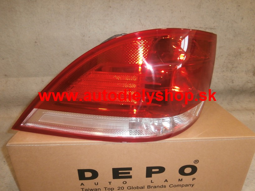 VW GOLF V KOMBI 09/05-09/10 zadné svetlo ľavé /PRE KOMBI/