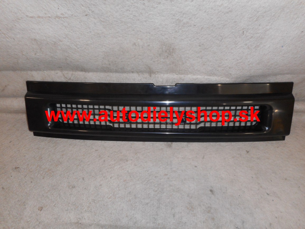 Iveco DAILY 5/99-5/06 predná maska čierna komplet 