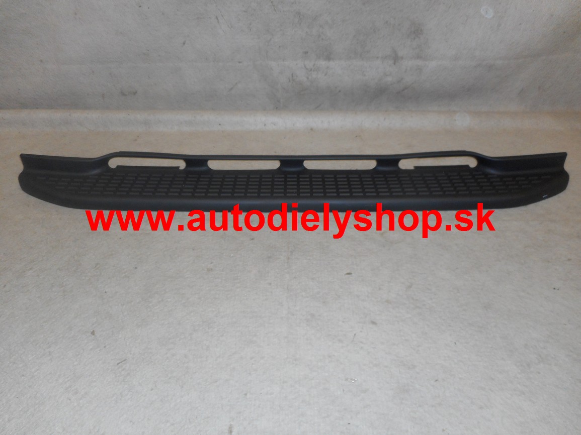 Iveco DAILY 5/99-5/06 lišta zadného nárazníka čierna /stupeň/schodík/