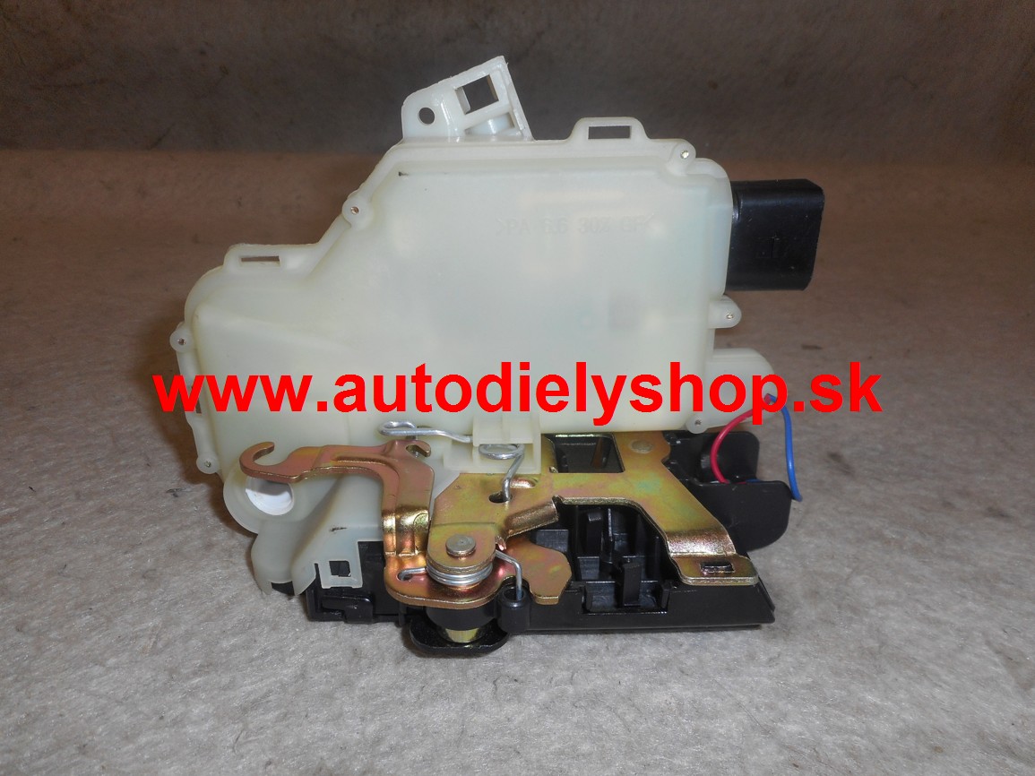 VW GOLF V KOMBI 09/05-09/10 vnútorná zámka dverí, predná pravá