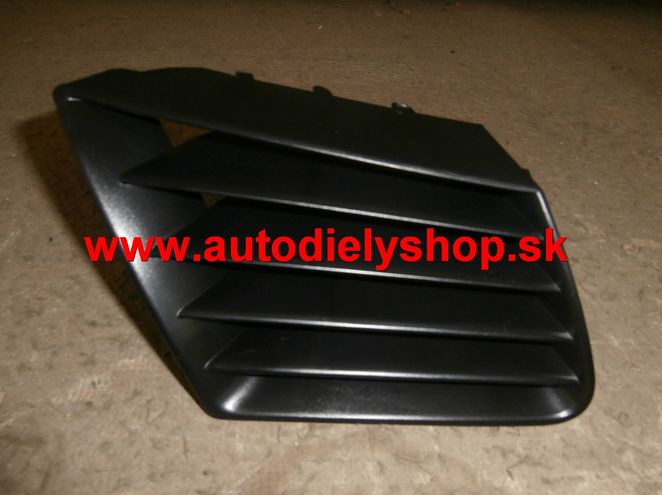 Seat IBIZA, CORDOBA 5/06-4/08 Predná maska pravá /vnútorná/