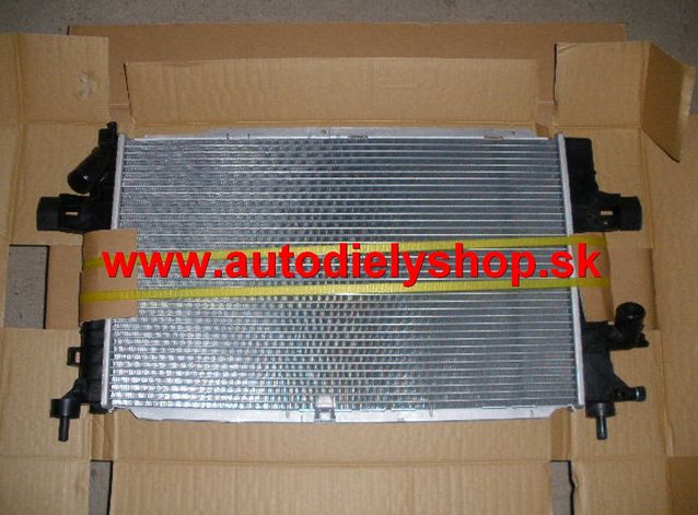 Opel ASTRA H 02/07- chladič vodný /1,7CDTi - 1,9CDTi/
