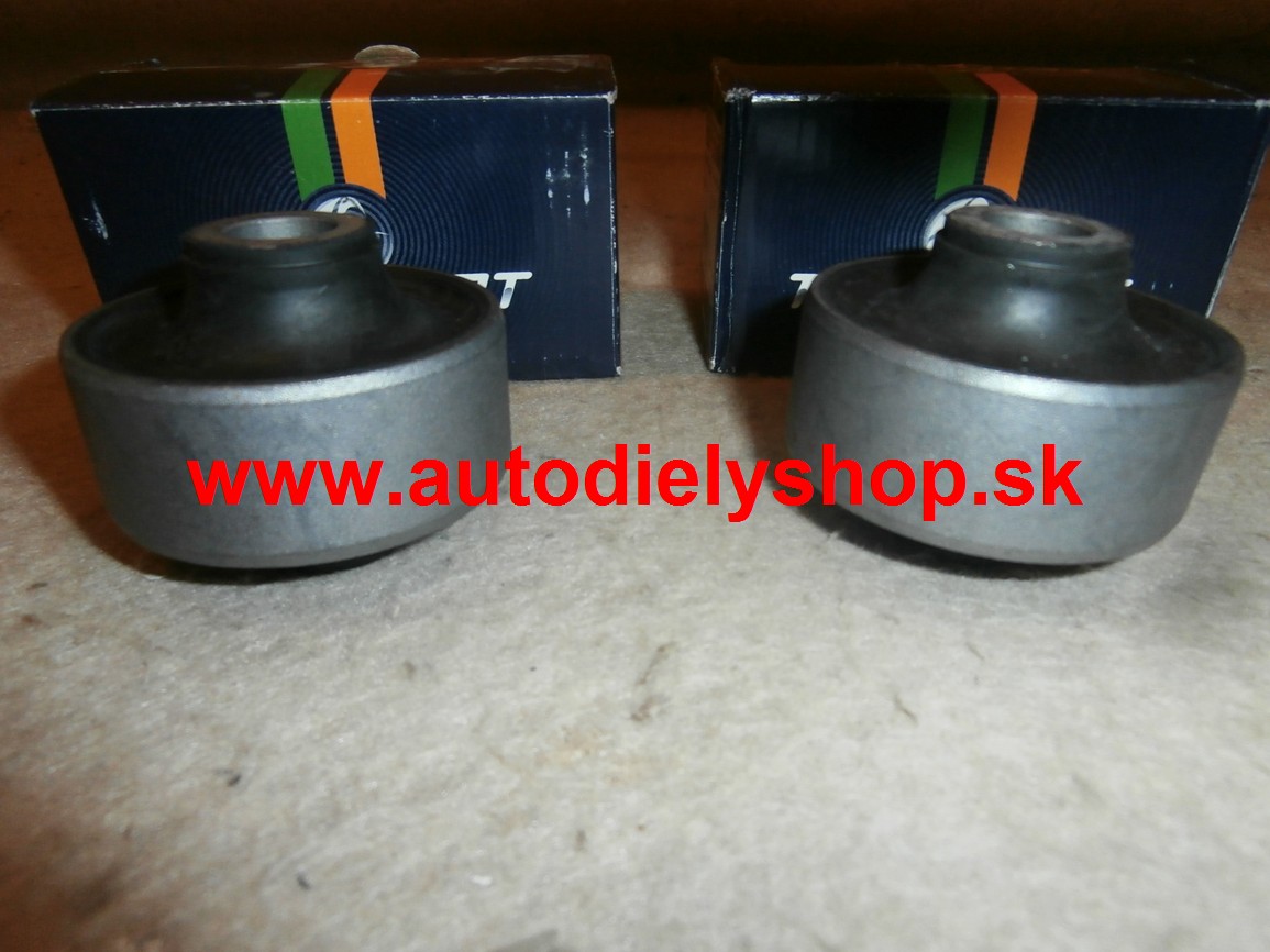 Suzuki SWIFT 05- silenblok predného ramena zadný sada