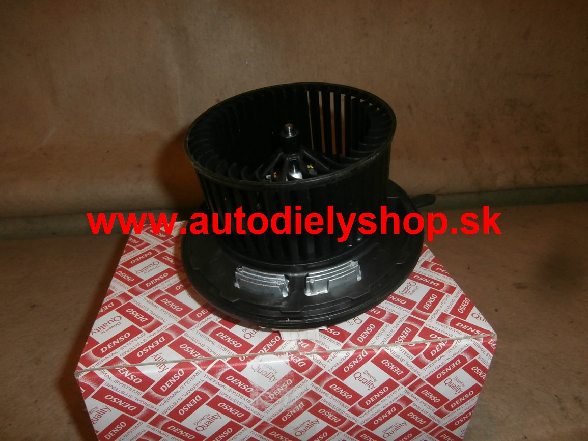 BMW X3 F25 09/2010- vnútorný ventilátor ORIGINAL