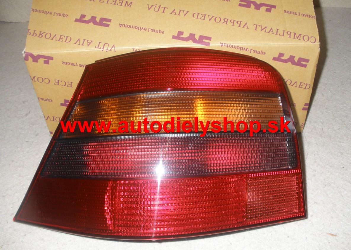 VW Golf IV 97-03 zadné svetlo dymové ľavé