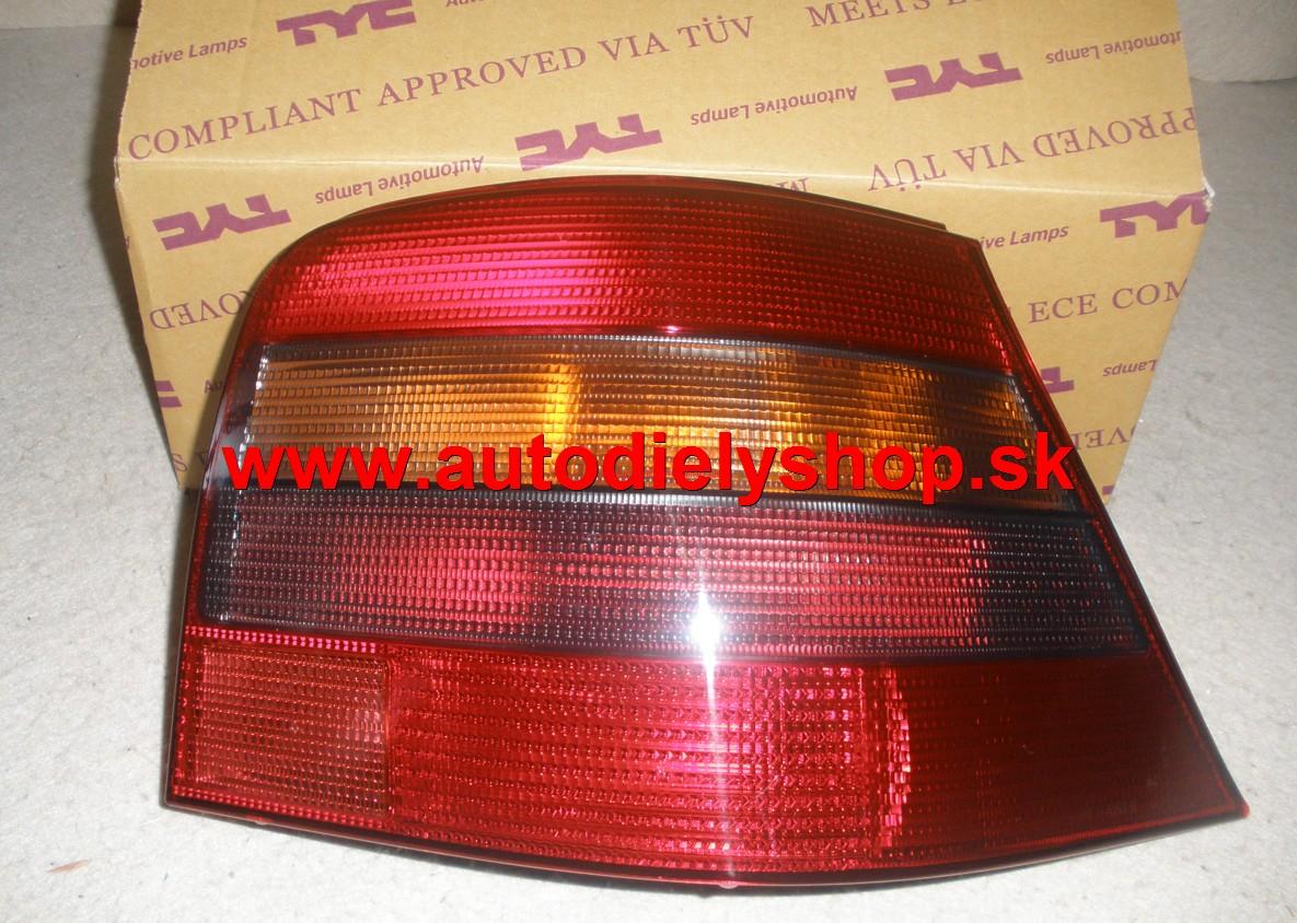 VW Golf IV 97-03 zadné svetlo dymové pravé