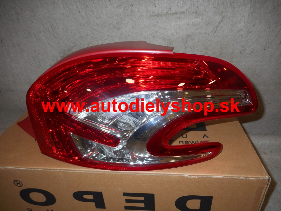 Peugeot 208 04/12- zadné svetlo vonkajšie pravé LED