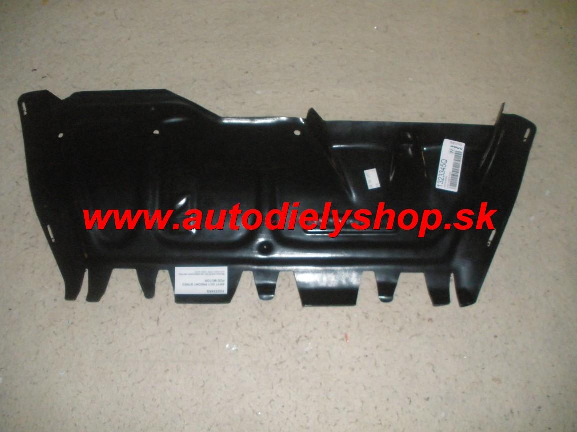 Audi A3 96-00 kryt pod motor Benzín 