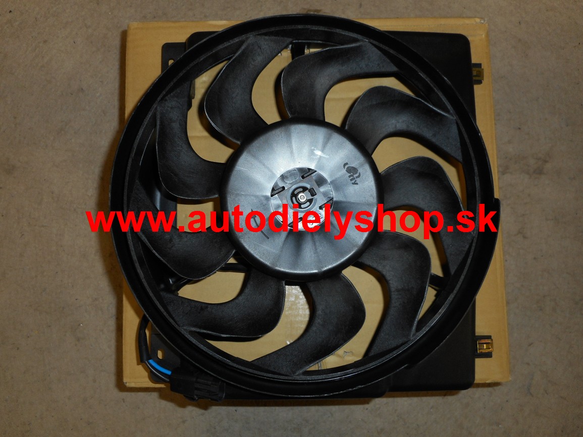 Jeep CHEROKEE 97-01 ventilátor chladiča klimi 2,5i-4,0i