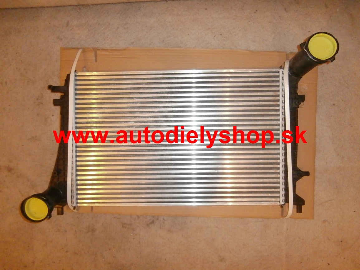 VW CADDY 3/04- chladič vzduchu / INTERCOOLER  /