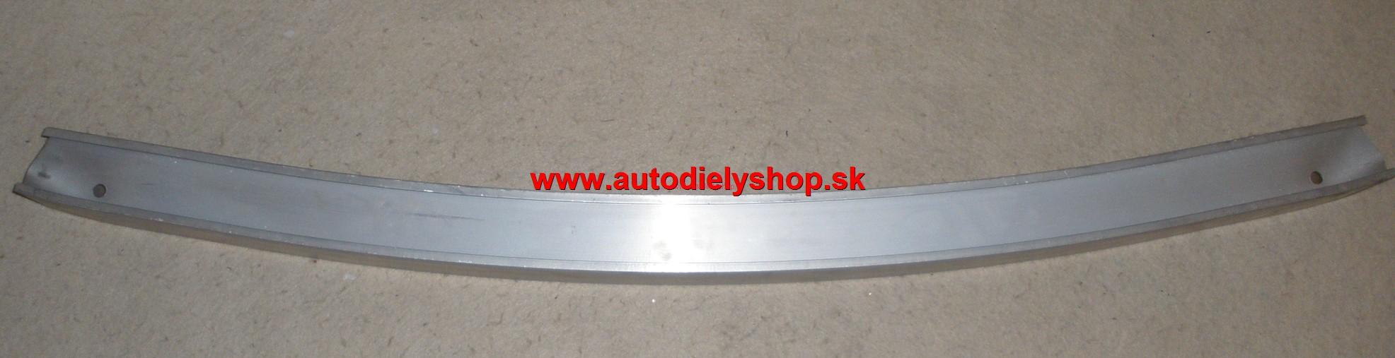 Audi A3 96-00 výstuha predného nárazníku 