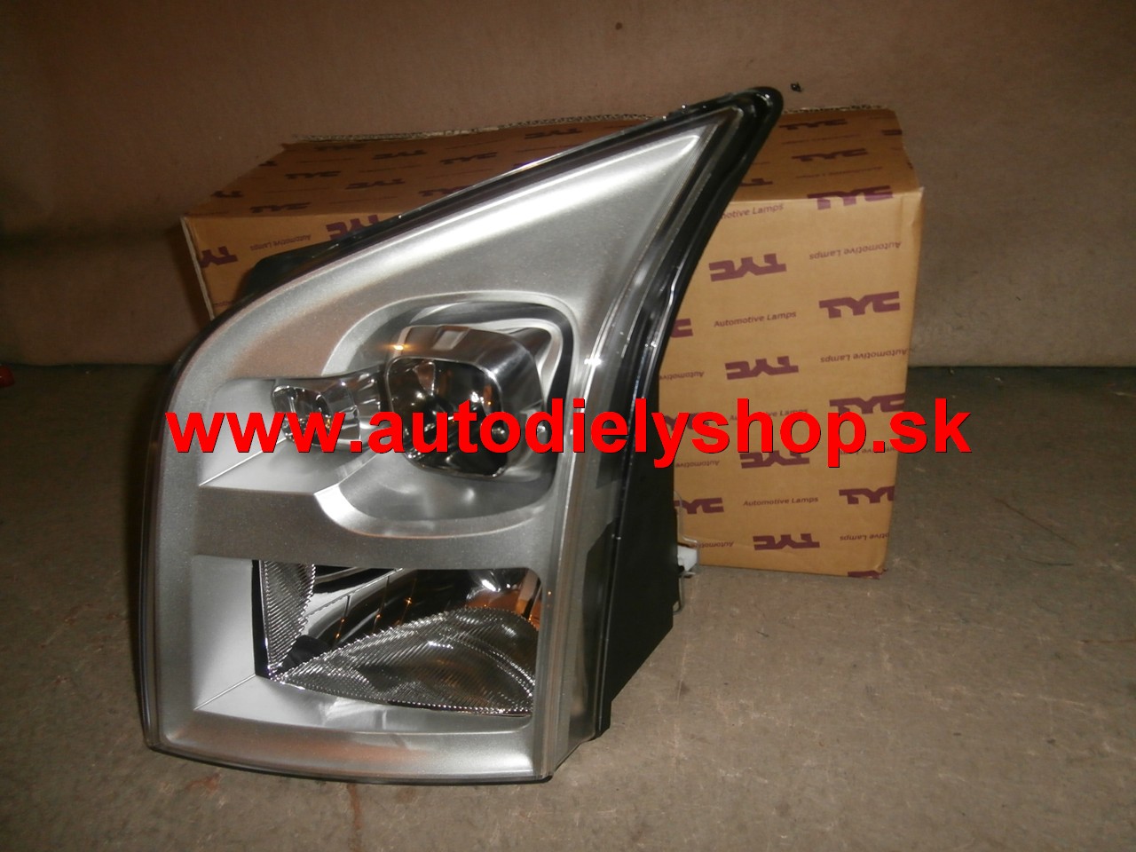 Ford TRANSIT 4/2006 svetlo H4 ľavé