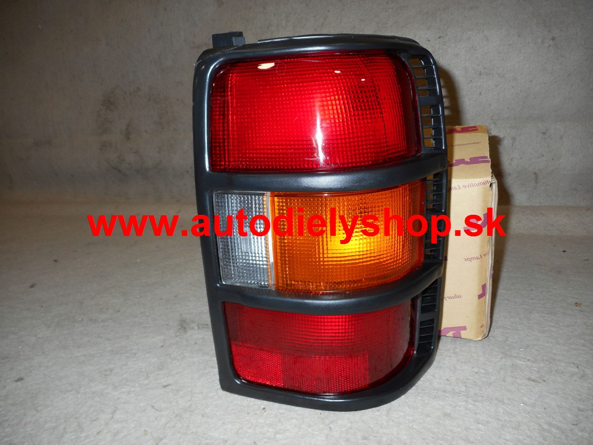 Mitsubishi PAJERO 7/91-9/97 zadné svetlo Pravé