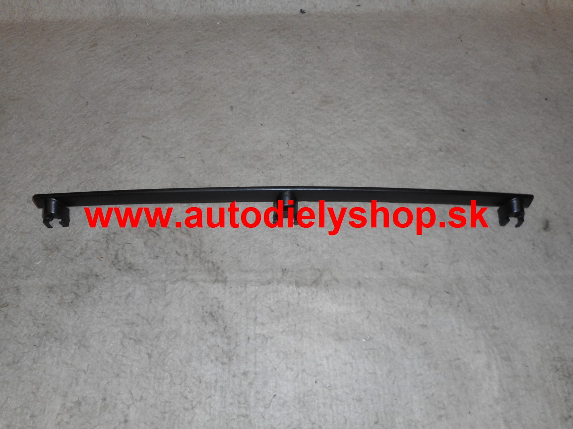 Ford FIESTA III 4/89-8/96 - predná maska 