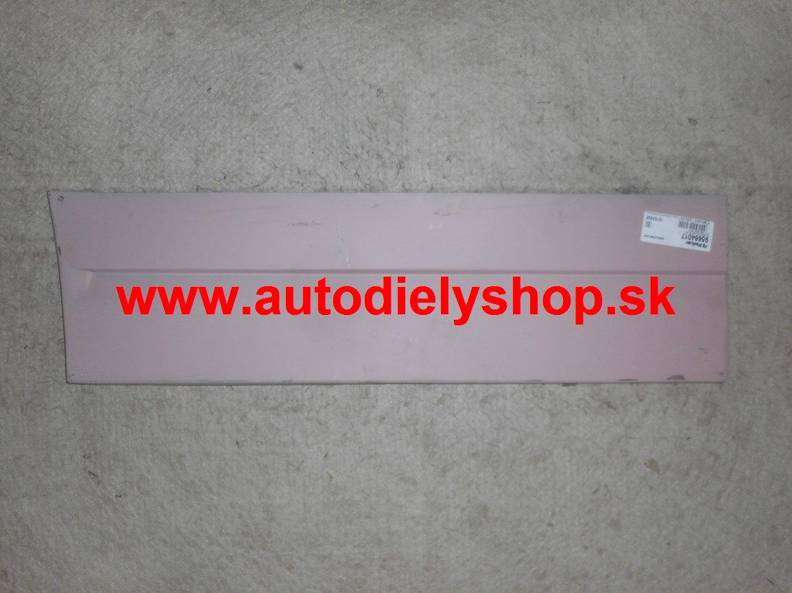 VW Transporter T4 9/90-8/96 plech predných dverí dolný ľavý 