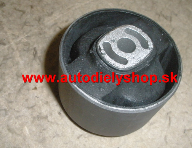 Peugeot 406 95-99 silenblok motora / stredný zo zadu