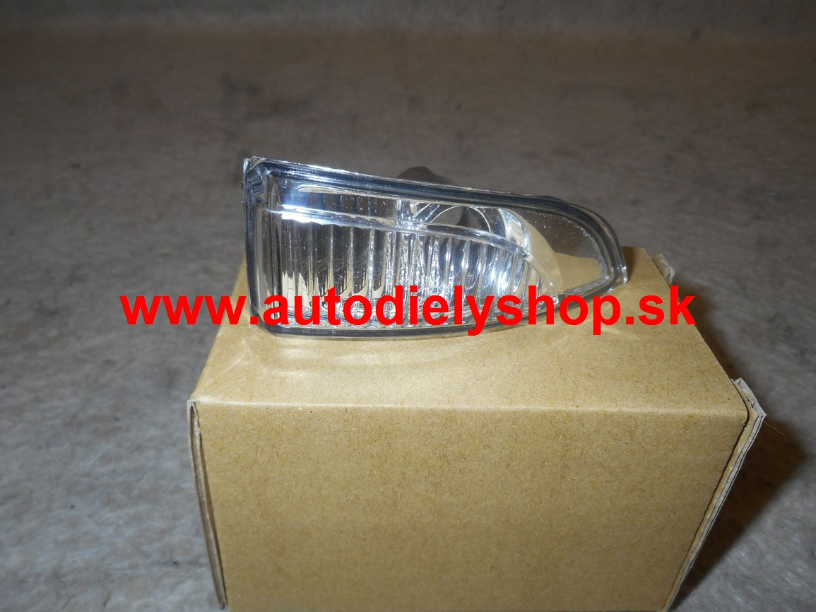 Renault FLUENCE 2/2010- smerovka v zrkadle Pravá