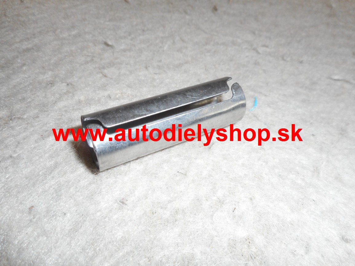 VW Passat B3 88-93 Puzdro silenbloku predného ramena dolné pravé 