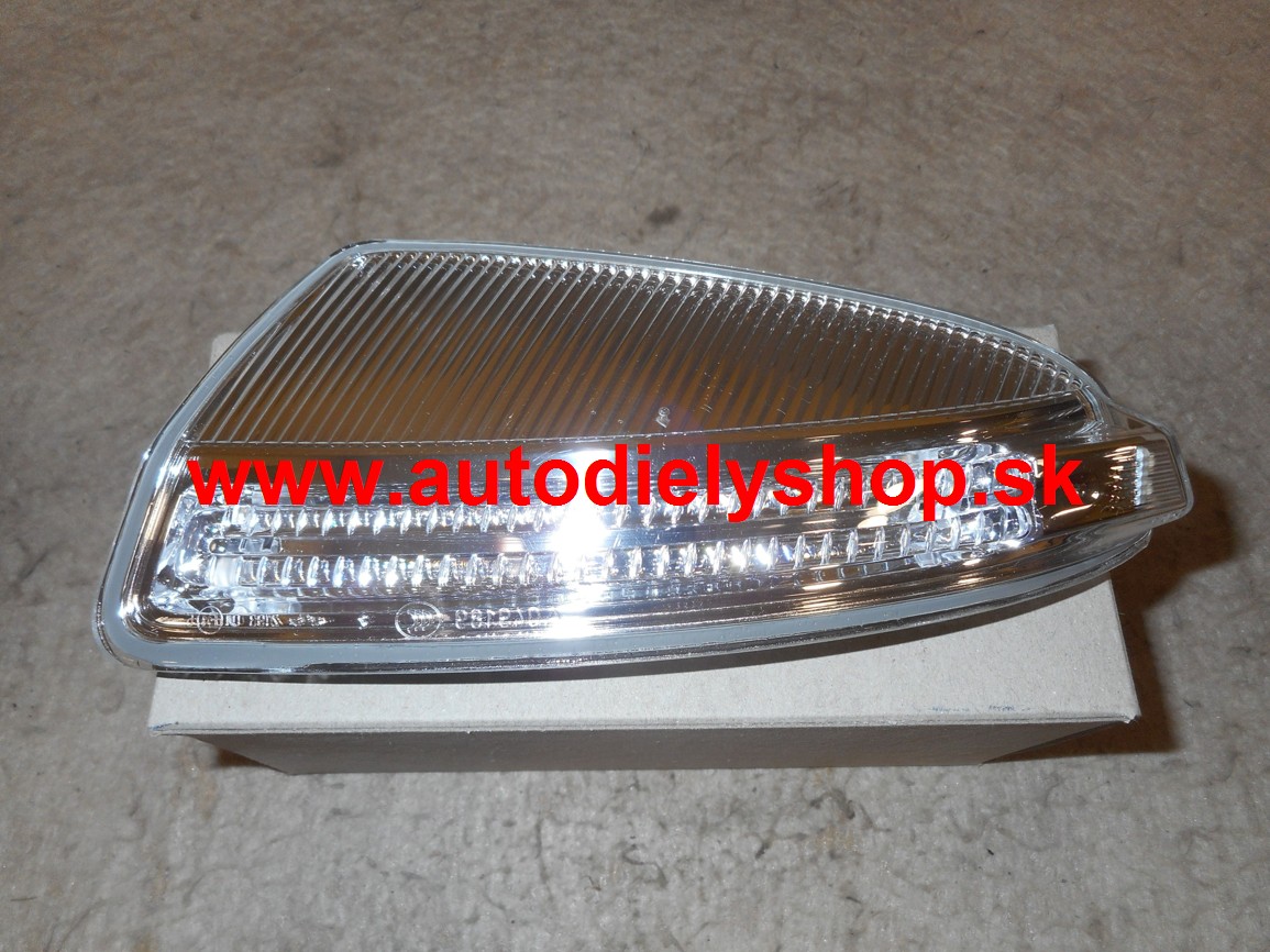 Mercedes "GL" (X164) 9/06-12 smerovka v spätnom zrkadle LED ľavá originál
