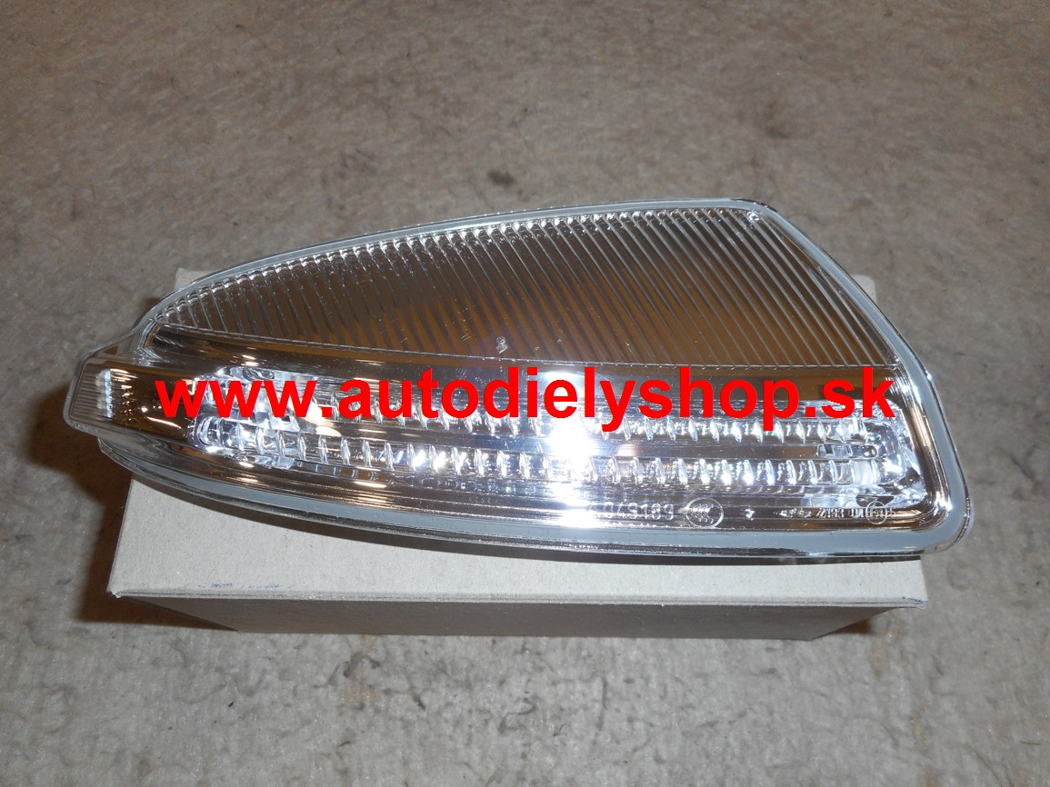 Mercedes "GL" (X164) 9/06-12 smerovka v spätnom zrkadle LED pravá 