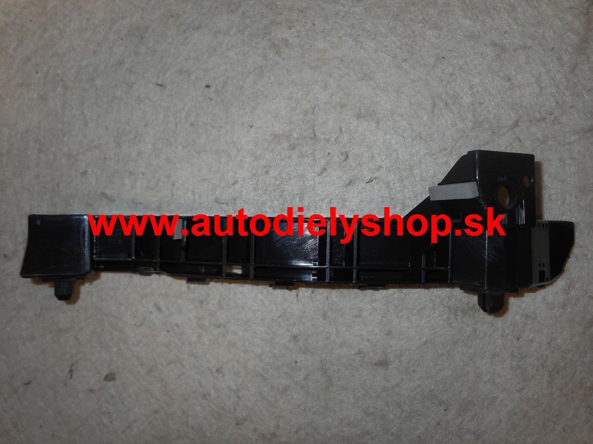 SUBARU FORESTER 01/08- držiak predného nárazníka pravý 