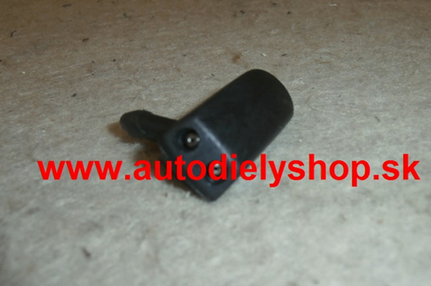 Seat TOLEDO 4/99-11/04 tryska ostrekovania čelného skla