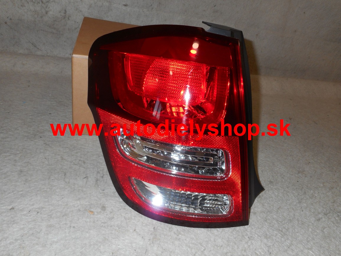 Citroen C3 10/2009- zadné svetlo Lavé / TYC /vonkajšie