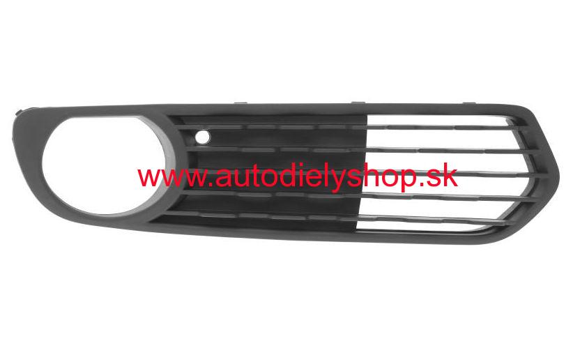 BMW 1 F20 09/2011- mriežka predného Pravá / čiastočne otvorená