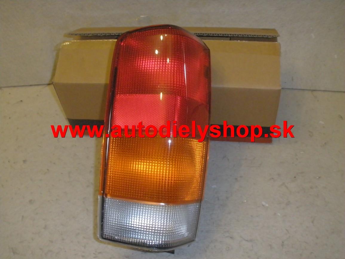  Jeep CHEROKEE 97-99 zadné svetlo pravé. 
