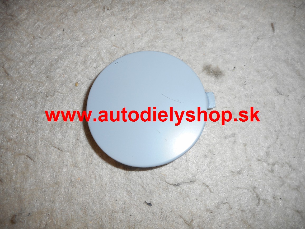 Ford FOCUS C-MAX 2/2007- Záslepka ťažného háku v zadnom nárazníku s podkladom 