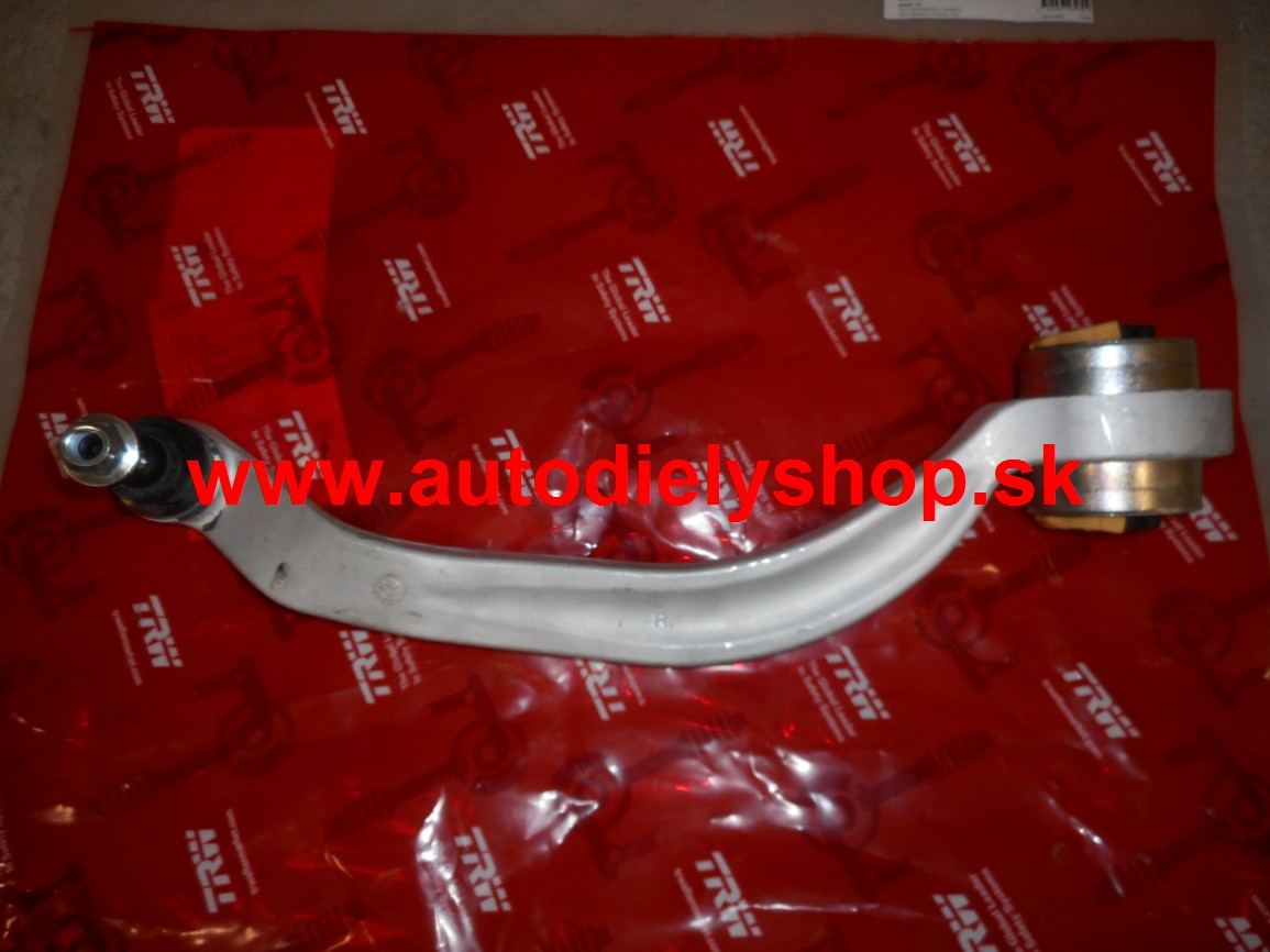 Audi A6 7/01-4/04 predné rameno dolné pravé na ALL ROAD priemer čapu 17,2mm