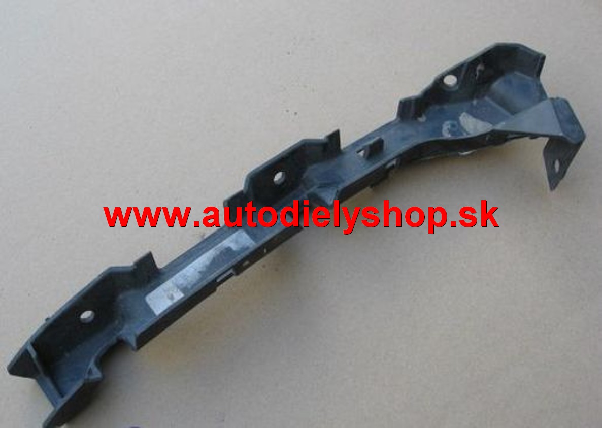 Ford FUSION 8/02-10/05 držiak zadného nárazníka pravý ORIGINÁL