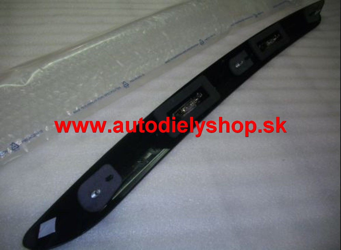 Ford FUSION 8/02-10/05 madlo 5-tych dverí ORIGINÁL