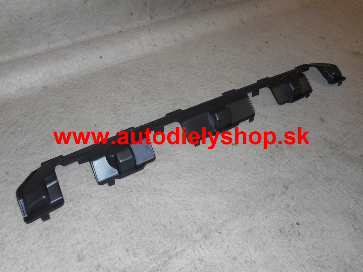 Ford FOCUS 2/2008- držiak predného nárazníku stred pre verziu ST