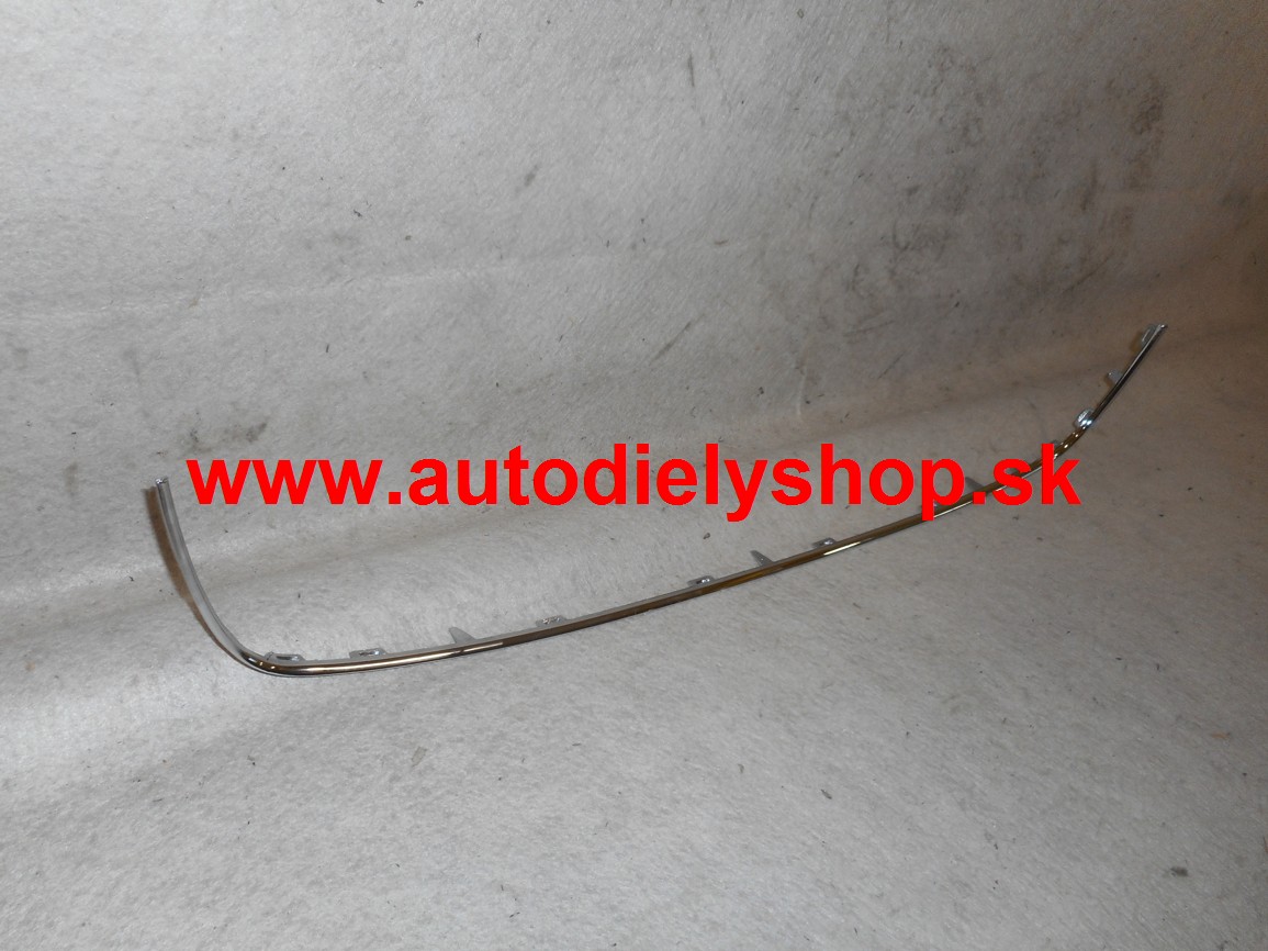 VW CADDY 06/10- lišta chromová v nárazníku stred /pre Highline/