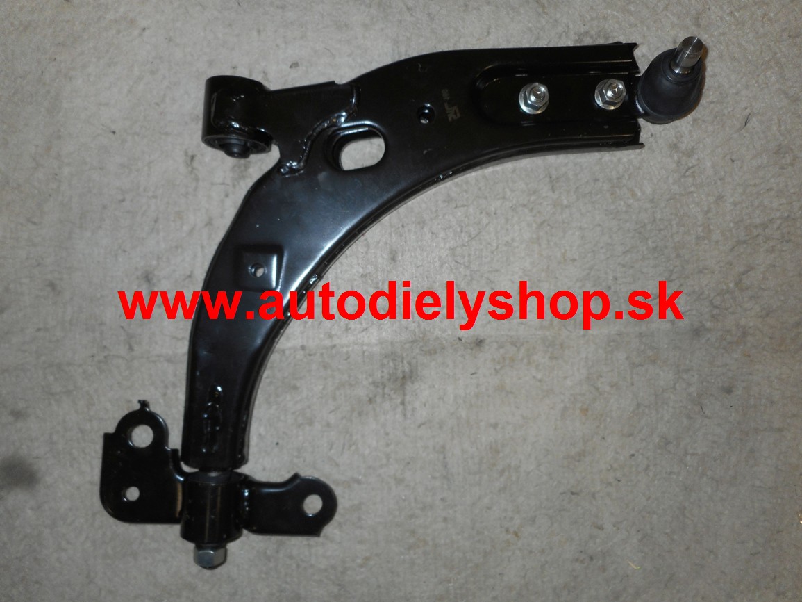 Kia CARENS 07/02- predné rameno Pravé