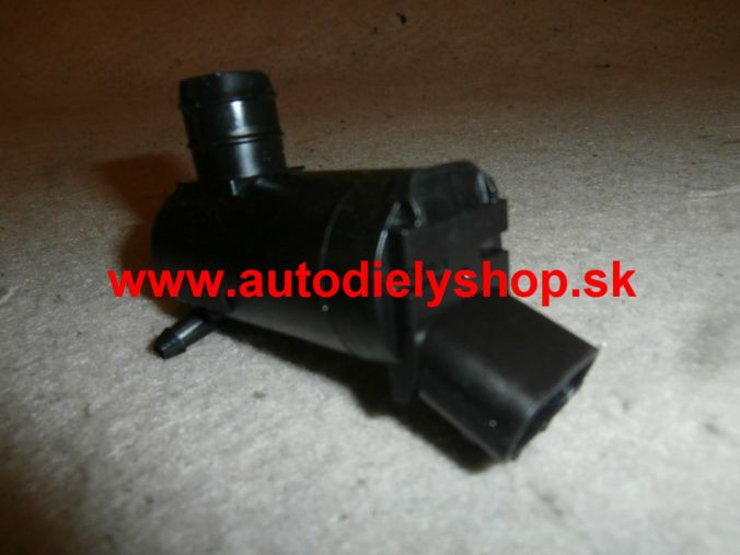 Toyota PRIUS 8/03-1/2009 motorček ostrekovača stieračov