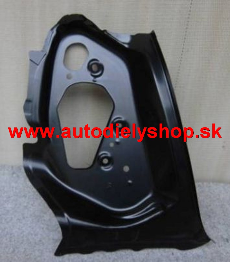 Toyota YARIS 2/06-3/09 Držiak zadného svetla ľavý 
