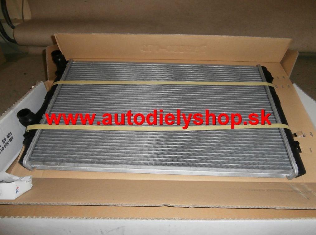 VW TIGUAN 07/11- Chladič vodný 1,4TSi /90KW/