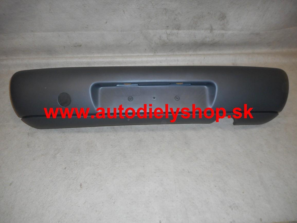 Mazda 121 1/96-2/00 Zadný nárazník 