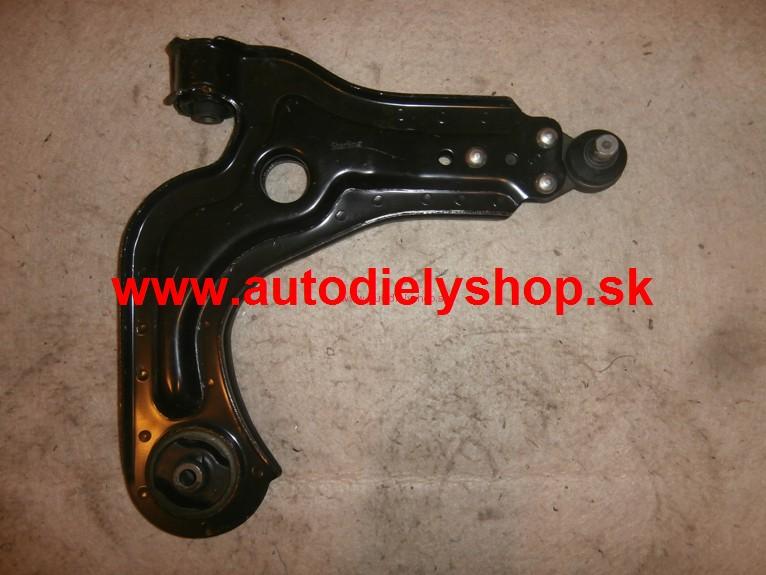 Mazda 121 1/96-2/00 predné rameno Pravé / ber serva /