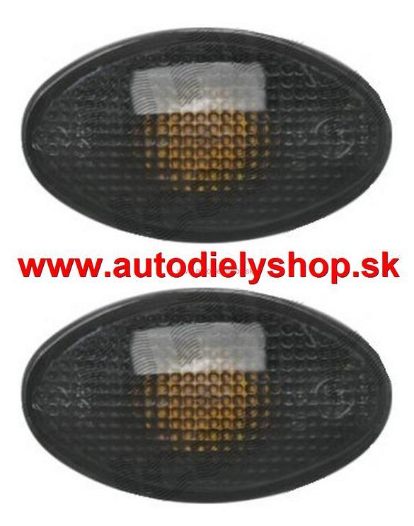 Mazda 121 1/96-2/00 Bočné smerovky čierne sada L+P 