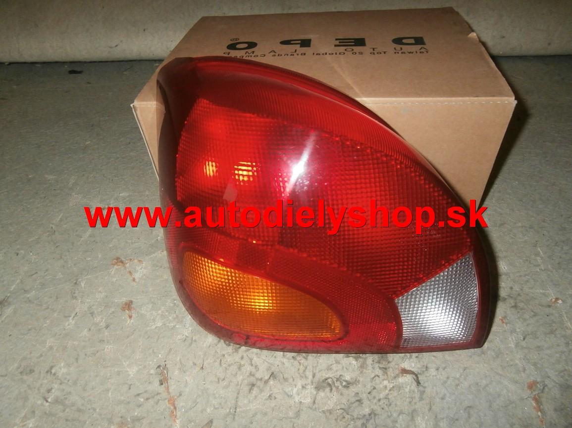  Mazda 121 1/96-2/00 Zadné svetlo ľavé 