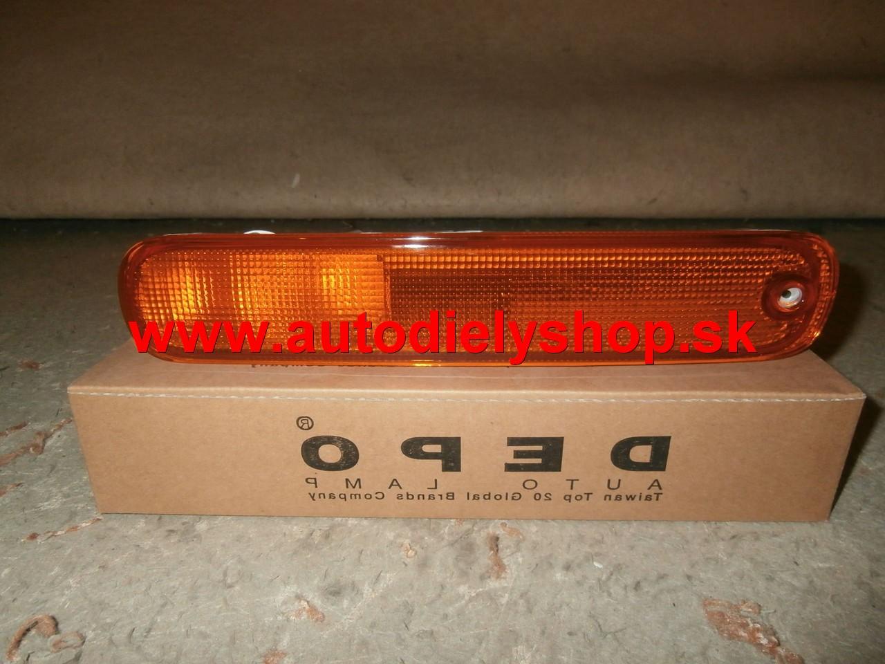  Mazda 323 SED 10/96-10/98 Smerovka v nárazníku ľavá