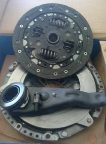 Mazda 5 02/05- spojková sada  1,8 SACHS 