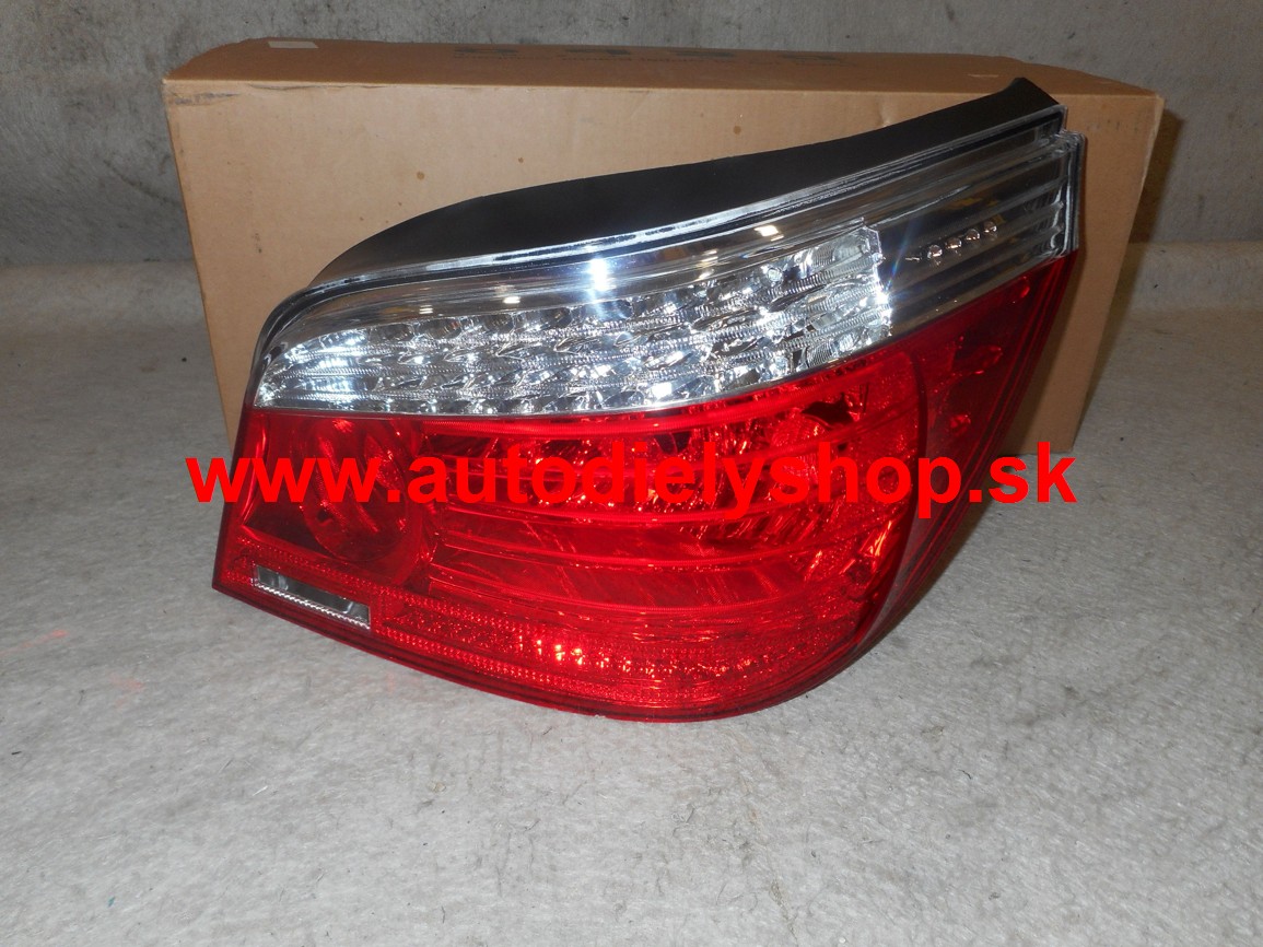  BMW 5 E60 4/07-  zadné LED svetlo pravé, na SDN 